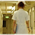 【DQN看護師】耳から出血した息子を病院に連れて行ったら、看護師に「大袈裟すぎ」と笑われた挙げ句、私をダメ母扱いしてきた。結局、全麻の手術になったが……