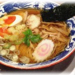 【無理な親族】ラーメン屋で義弟家族と鉢合わせたのだが、食べ終えた感じの義弟家族のテーブルにラーメンが運ばれてきた。義弟嫁は大声で頼んでないと喚くが義弟の「頼んだじゃん」でラーメンはテーブルに。と思ったら…