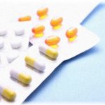 【泥ママ】持病の常用薬を家に来た泥ママに根こそぎ盗まれた。それに気づかず薬を飲もうとしたらどこにも無い。慌てて病院へ連絡している間に発作が起き、私は意識を失った。