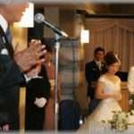 【史上最悪のスピーチ】友人結婚式での友人スピーチが酷すぎて会場ドンびき「結婚は人生の墓場と言いますが、棺おけに片足突っ込んだ奥さんをもらった新郎は…」