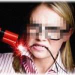 【両親の離婚】俺のオカンは鬼のようなヒス持ちで、親父に週一でキレて、俺には原因も分からないし、その光景を見るたびに悲しかった。小学校の中学年頃かついに親が離婚。寂しさもあったがホッとした。離れた親父にも会えてた。でも、オカンのヒスは無くならなくて……