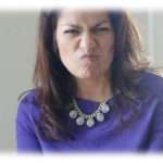 【愚痴】正月に義姉から「あなたたちが帰ってくるからと母が言っていて、私たちと一緒に住もうと言ってるのに同意しない。あなたたちはいつここに住むの？」と言われた。同居するつもりはなかったのでびっくりしてしまったんだけど、義姉のその言い方は…