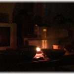 【ずうずうしい話】近所一帯が停電し大家さんと立ち話してたら近所の若奥さんが「停電してコンロ使えないの！これ後１時間煮て！」 と大家さんにお鍋を押し付けた。すると大家さんは…