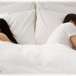 【相談】嫁とは仮面夫婦。もう10年レスで25歳の時から行為を拒否される。高１の娘がいるが離婚したい。