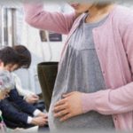 【スカッとするDQN返し】体調がものっすごく悪くて申し訳ないと思いつつも優先席に着席。いくつか駅を過ぎた辺りでデカい腹した妊婦が目の前に立った。