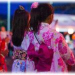 【黒い過去】父の勤め先の社長一家と我が家は交流があって、そこの娘のAと私は友達だった。Aはとても優しい良い子だったんだけど、Aの親友と自称するBが最悪だった。Aのいないところで様々な嫌がらせをされた。たまりかねて怒ると、私がBをいじめたように吹聴された。そんなある日花火大会に3家族で行くと、Bにわざとコーヒーを浴衣にぶちまけられ罵声を浴びせられた。そこで考えた私は…