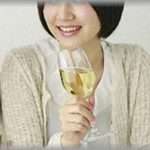 【DQN親族】トメに「迷惑掛けないから置いて」と頼まれて同居を始めたんだけど、すぐにあれこれ文句言うように。ある日コトメがやってきて、トメとワインを飲みながら聞こえよがしに「自分から同居を頼んどいて何あの態度？」はぁ？と思って言い返すと・・・