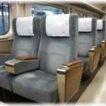 【図々しい話】空いてる新幹線で隣にオジサンが座った。｢外れ席だったな｣と思っていたらオジサンが衝撃的な要求をしてきた！