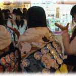 【修羅場】中学時代の私は腐女子で、同じ腐女子仲間と集まっては盛り上がってた。そんな私も結婚して子供も生まれたんだけど、私の子と同じクラスの子の母に真剣な顔で話したいことがあると声をかけられた。家に招いて話を聞くと…。あまりの内容に私パニック！