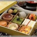 【DQN】いただき物のお菓子を居酒屋に忘れてきて、連絡を入れたら「ありますよー」と言われ一安心。ところが店に取りに行くと、何故か待たされ奥で2,3人の店員がコソコソと・・・