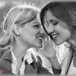 【修羅場】会社に本当の姉妹みたいに可愛がってもらって大好きだった先輩がいた。ある日先輩が「ちょっと外の空気吸ってきますね～」ってでフロアを出て行った。数分後、内線がかかって来て、電話を取った社員が動揺して大声をあげた。