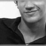 【執念】Ａは浮気相手に自分が既婚者だと言う事を隠して交際に発展させ、その浮気を自宅に連れ込み元嫁さんに紹介していたらしい。Ａは元嫁さんを脅して浮気を容認させていた。