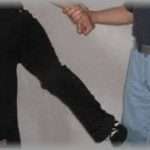 【秘密】昔、姉が襲ってきた変質者に返り討ちして病院送り→刑務所送りにした。時が流れそんなことも忘れかけてた頃、偶然その犯人の現在を知ることになり・・・