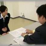 【修羅場】私は会社でバイトの採用担当をしていた。ある日5人の面接があり、三人目にAさんを面接したがコミュ障っぽい人だったので採用はしない方向で考えていた。面接も終わりになるころ、この後Bさんって人が面接に来ると思うといわれた。友達だろうと私は思っていたのでBさんの面接のときにAさんも面接に来たと伝えると・・・・。