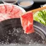 【神経を疑う話】食べ放題のしゃぶしゃぶを夫婦で食べに行った時、子連れの家族がいてその子供が店内を走り回っていが親は特に注意をする様子もない。熱い鍋もあるので危ないし、うるさいなと思っていたら案の定・・・。