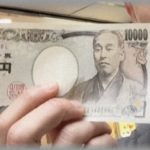 【衝撃】自宅近くで知らない少年に話しかけられた。母が倒れ、ここ2、3日何も食べてないので貸してくださいと頼まれ、1万円をあげてしまった。