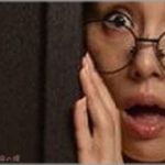 【黒い過去】いつも鍵がかかって旦那が絶対入れてくれない部屋がある。ある日、旦那が鍵を置いて出かけたのを見計らってこっそり入ってみたら・・・