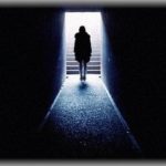 【奔放】トメコトメと仲が良くなかった母。ある日、来客中なのにトメコトメがアポなしを仕掛けてきて母激怒！DQN返しをし続けていたのだが…