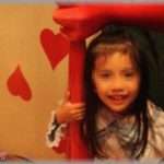 【泥ママ】うちでママ友３人と子供達で遊び、その晩に気付いたのだが、前日に買った１点物の服がない。翌日その内の一人のママ友Ａさんに相談すると「Ｂさんがネズミ園に行った写真を見せてくれたんだけど・・・」