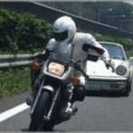 【スカッとする話】ツーリングしてたら軽自動車のメタボオヤジが煽ってきて、威嚇気味にスピードを上げて割り込んできた。そしたら次の瞬間・・・