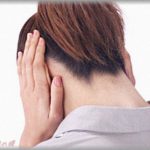 【泣ける】突発性難聴と診断された妻。医師｢このままの聴力で安定して行くでしょう。｣妻｢私、手話覚えるしかないかなー。｣二人でゴロゴロしながら筆談をしてみると・・・