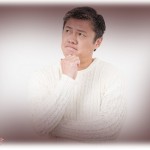 【キモい】職場のおっさんが、奥さんと母親の不仲を時々愚痴ってたんだけど、とうとう奥さん出て行ったらしい。家事はお袋がやるから不自由ないとか言いつつ、半年しかたってないのに服ヨレヨレ、靴ドロドロ、顔はげっそりでダメージありすぎる様子。見かねて周りの人が謝罪して戻ってきてもらいなよと言うと…。なにその言い方気持ち悪い…。