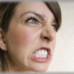 【絵に描いたような小姑】法曹関係の職についたエリートな弟が結婚することになり、お相手は前夫を亡くしたとかいう二回目の結婚となる女性だった。しかも年上女房。別にそれはいいんだけどさ、その女結婚する時になんて言ったと思う？