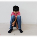 【壮絶】夫が義兄から呼び出しを受けて義実家へ行くことになった。帰ってきた夫の隣には一人の男の子がいて、親戚である母親から極度の過干渉を受けていたのだが何とか逃げ出し夫実家に保護されたという。この過干渉というのがあまりにもひどい…。