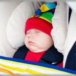 【顔面蒼白！！】娘が1歳の頃、デパートに出かけてベビーカーを借りようと入り口の受付で名前と連絡先の記入を済ませていざ振り返ると娘が借りたベビーカーごと忽然と姿を消していた…！！