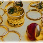 【因果応報】10年ほど前、近所で何件か空き巣に入られたんだけど、ひょんなことから近所のママが犯人だと判明した。この空き巣事件から泥ママは放火→自爆事故してしまうことになるんだけど…。