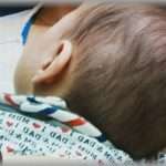 【図々しい】私の指定席に赤ちゃん抱っこのママさんが座ってた。「席を間違えていませんか？」ママ「あの～お金は払うから席譲ってもらえませんか？500円ですよね？」