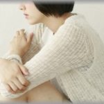 【乙】結婚してしばらくして夫実家が倒産して破産し、借金はチャラになったものの収入が無くなり月10万の仕送りをしていた。ほぼ私の収入だけで生活をすることになって正直いい気はしなかったが、頑張っていた。