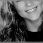 【恐怖】放置親「預かって」私「無理です」玄関先で押し問答してた時、横から「私が預かりましょうか？」の声。近所の女性Aさんだった。