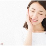 【自己紹介乙】美人な同級生が耳の後ろに脂肪の塊が出来て美容皮膚科で切ってもらった。すると同級生の何人じゃが「整形だ」とか騒ぎだして…