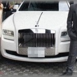 【笑っちゃいけないけど・・・】義弟嫁の実家は超お金持ち。結婚後も実家から生活費を援助してもらっり車を買ってもらったりしてセレブのような生活を送り、パートで働く私に「時給880円に為に働くなんて信じられない！お義兄さんってそんなに稼ぎ少ないの？」とのたまった。ところが義弟嫁の父親が急死し、お金持ちだと思っていた実家が借金だらけだったことが発覚。義弟夫婦はこれからどうするんだろう、と思ってたら、いきなり義父母と私夫婦のところにやってきて・・・