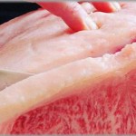 【器がでかい】結婚記念日に奮発して和牛を1kg買って帰り、嫁のために夕食の準備をしようと帰宅すると、自宅前にお義母さんの車。