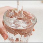 【笑える】水道直結型のウォーターサーバーを契約したが、使いまくってたら2ヶ月目に強制解約されたｗｗｗ