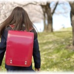 【愚痴】私＆夫の昔からの友人で、子供も同い年のA子の旦那さんが突然亡くなり、私たちは色々フォローしてた。ある日夫に子供のランドセルの話しをしていたら夫がこんな事言い出した。