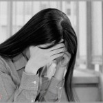 【乙】私の兄弟が等質なの苦にして、母が自殺。その後、兄弟と2人暮らしになったから・・・