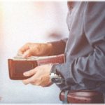 【ﾌﾙﾎﾞｯｺ】元カノは年下なのにリードしてくれる人で、俺が会計でもたつくとさっと出してくれてた。しかし、突然「本当に金出さないよねー」と言われ…