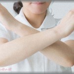 【毒親】小さな頃から母は姉だけを溺愛し、私はいつも怒鳴られ、罵られ、蹴られたり殴られたりして育った。定年退職した母は毎日のように攻撃メールを送ってきて、姉の結婚相手を探せと催促するようになり、私の精神状態は限界に・・・そんなある日、突然思い立った「30年間泣いて暮らして来たんだから、一度くらい同じ思いをさせてもいいんじゃない？」