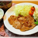 【恐怖】仕事から帰ると一人分だけ料理が作ってあることがあった。私「勝手に家に入ってご飯作るのは姑だろうな。もう止めてください」姑「料理ってなんのことよ？」私「え、じゃああれ誰が…」