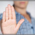 【因果応報】父の弟の嫁は「長男嫁さん、あんな安っぽい着物着て恥ずかしいw」「長男さんの家、ホットプレートもないなんでw生活大丈夫なんですか〜？」と何かと父母を見下してくる。いろいろあって罵倒され、ようやく父母は弟夫婦と縁を切った。そして数年後、母「因果応報って、本当にあるんだね・・」