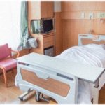 【因果応報】ホームに入っていた義母が倒れて入院したが駆けつけたのは我が家のみ。入院して亡くなるまで義兄夫婦は一切面倒も見ず顔も出さなかった。