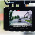 【赤っ恥】車中で「夢の中へ～♪」と歌ってたらチャリと衝突！うちはドラレコ載せてるから再生したわけですよ→結果