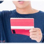 【ずうずうしい話】彼氏に通帳を見られてしまった。それ以来「あれ欲しいなー」「あそこ行きたいなー」「何隠してんの？」とニタニタ。挙げ句の果てに、親や弟に電話して「近々大金が入るから、車買って旅行に行こうぜ！」