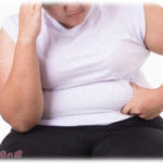 【スレ主糞】ニートだと思ってた姉に「すねかじりの寄生虫は出てけデブス！お前みたいなデブスでも泡なら仕事できるだろww」って言ったら家族にボコボコにされた。聞くと姉は働いてて、家に金まで入れてるらしい。でも関係ないだろ、デブスに変わりないんだからw