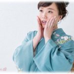 【義兄嫁】着物好きの大トメさんを喜ばせたくて、コトメの成人式のお祝いはみんなで着物を着ようということに。当日私とトメさんは控えめな色無地と訪問着を着て参加。ところが資産家の大トメさんに気に入られようと必死な義兄嫁は・・・