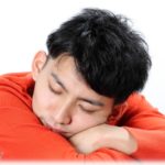 【壮絶】夕食後睡魔に襲われることが多くなった。ある日15時間も目を覚まさなかった事でおかしいのを確信して病院に行くと…。