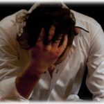 【愚痴】俺「体調悪いから会社休む」妻「今日友達が来るんだけど…」俺「部屋で寝てるから構わない」妻「」←俺の暗い未来が見えた気がした